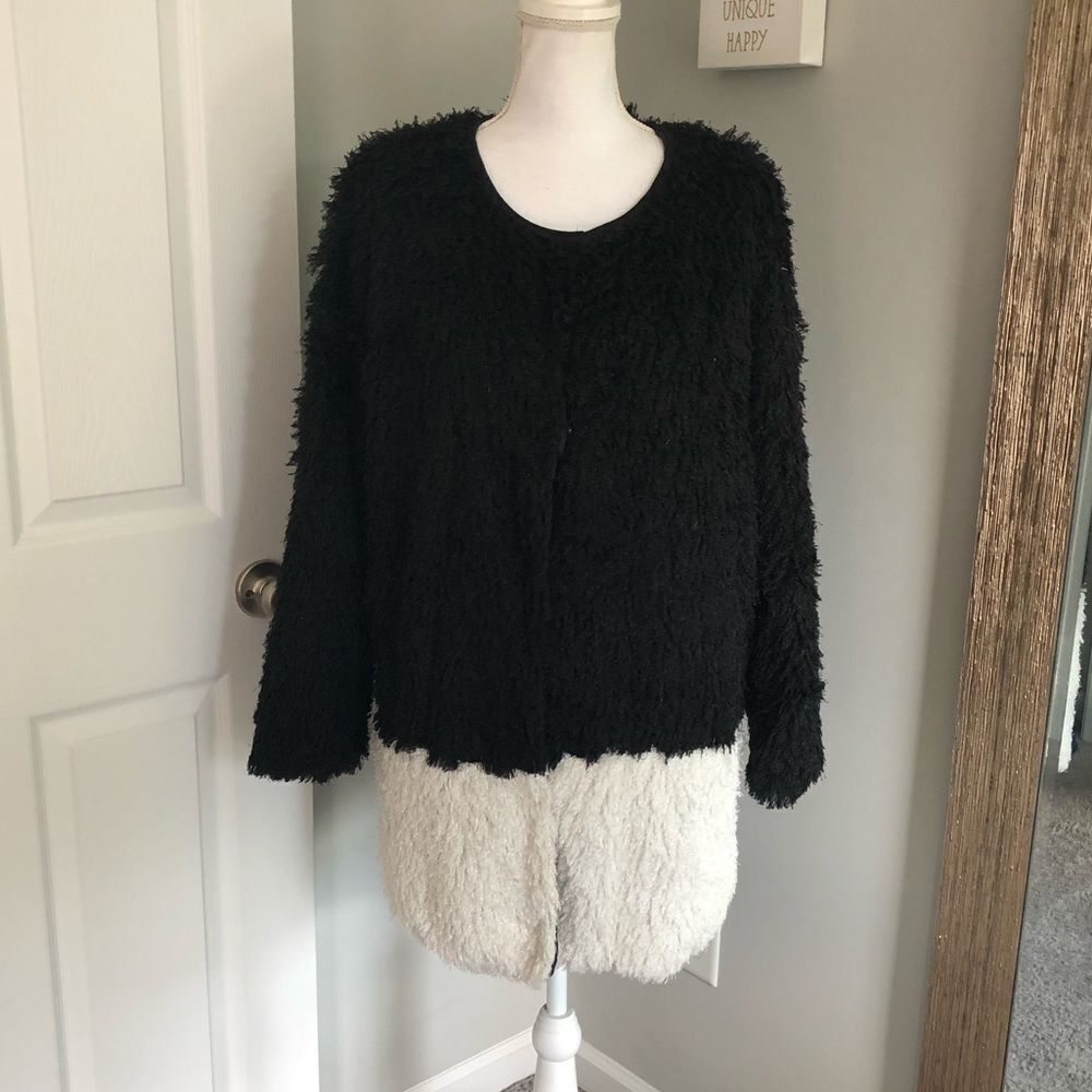Hazel Colorblock Fuzzy Oversized Sweater
